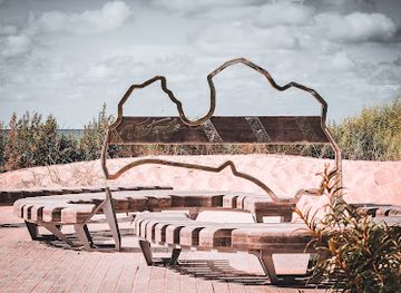 latvia/livonia/attraction/latvijas-konturzime