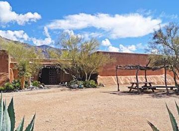 arizona/tucson/attraction/degrazia-gallery-in-the-sun