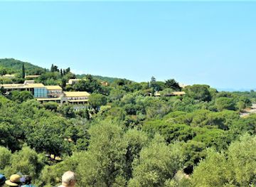 france/french-riviera/attraction/rue-des-amoureux