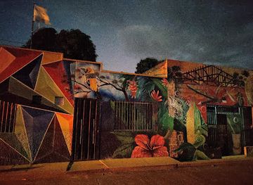 honduras/la-paz-region/attraction/mural-de-un-viejo-vendedor-de-periodicos