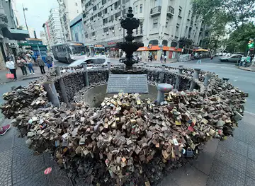 Fountain of the Padlocks