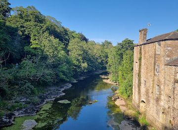 united-kingdom/yorkshire/attraction/aysgarth-falls-yorkshire-dales-national-park-visitor-centre