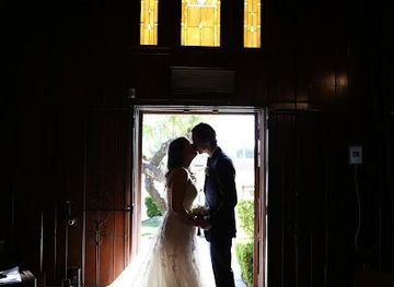 kentucky/henderson/attraction/little-church-of-the-west-wedding-chapel