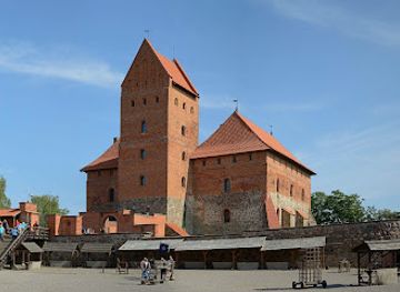 lithuania/suvalkija/attraction/pilies-sala