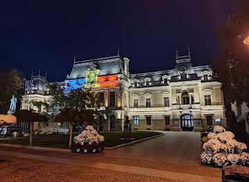 romania/iasi/attraction/our-lady-queen-of-iasi-cathedral