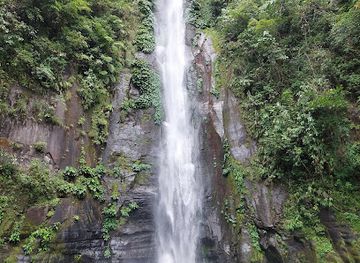 philippines/visayas/attraction/malatan-og-falls