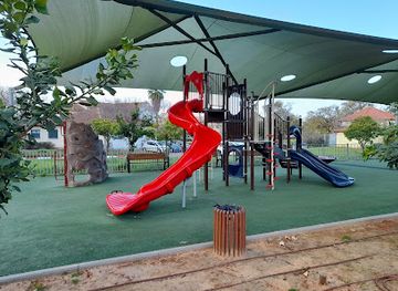 israel/kfar-saba/attraction/gan-alexandroni