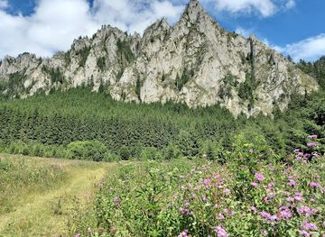 romania/ceahlau-national-park/attraction/piatra-sura