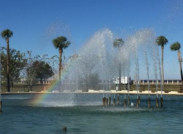 louisiana/lake-pontchartrain/attraction/mardi-gras-fountain
