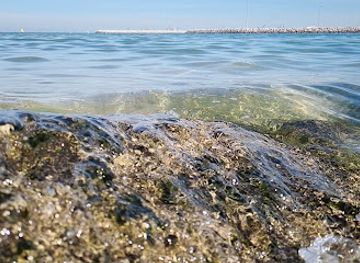 kuwait/kuwait-city/fahaheel/attraction/sea-side-walk