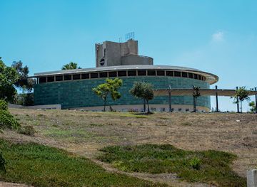 israel/ramat-gan/attraction/glass-pavilion