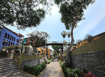 peru/lima/barranco/attraction/mural-art-work