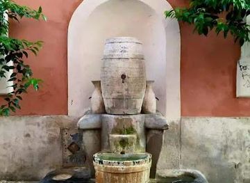 italy/rome/attraction/fontana-della-botte