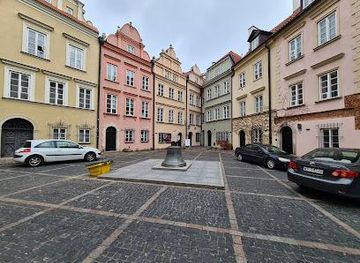 poland/warsaw/attraction/the-wishing-bell