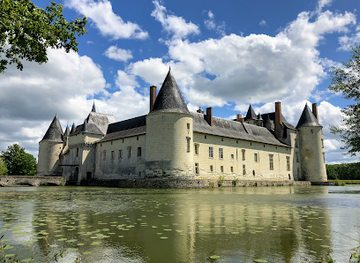 france/pays-de-la-loire/attraction/chateau-du-plessis-bourre