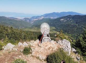 greece/delphi/attraction/iron-throne