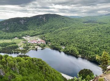 new-hampshire/great-north-woods/attraction/dixville-notch-state-park