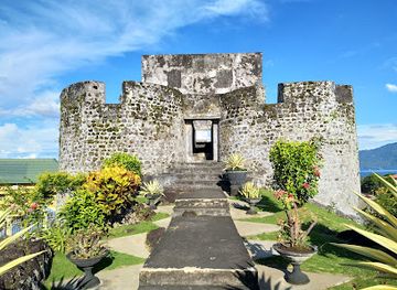 indonesia/maluku/attraction/benteng-portugis-tolukko