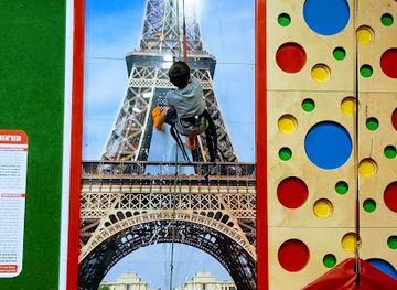 israel/tel-aviv-district/attraction/sky-jump
