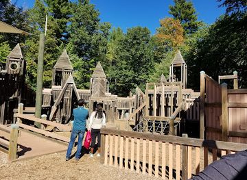 new-hampshire/central-new-hampshire/attraction/twin-bridge-park