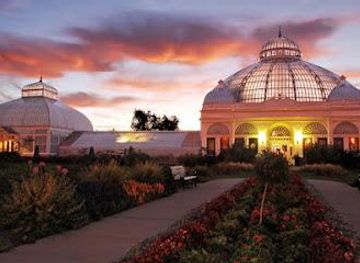 new-york/buffalo/attraction/buffalo-and-erie-county-botanical-gardens