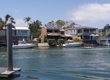 australia/noosa/attraction/noosa-heads