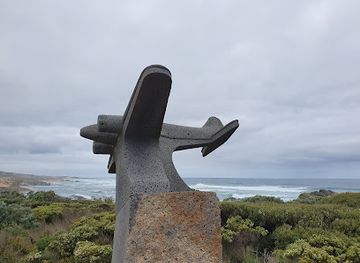 australia/western-district/attraction/the-crags