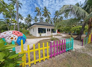 maldives/seenu-atoll/attraction/canareef-eco-park