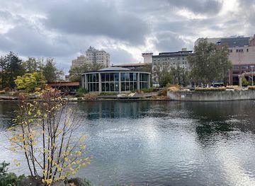 washington/spokane-river/attraction/looff-carrousel-and-gift-shop