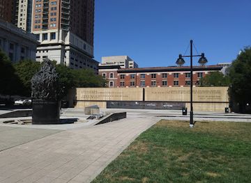 maryland/baltimore/mount-vernon/attraction/holocaust-memorial