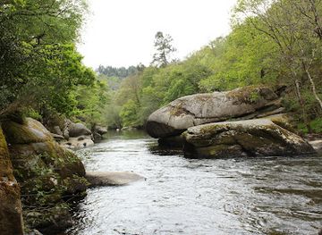 france/brittany/attraction/les-roches-du-diable