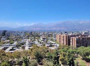chile/metropolitan-region-of-santiago/attraction/ines-de-suarez-park