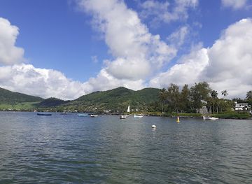 mauritius/ile-aux-cerfs/attraction/camp-pecheur-waterfront
