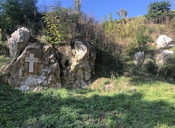 serbia/kolubara/attraction/king-s-fountain