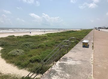 texas/galveston/attraction/seawall-urban-park