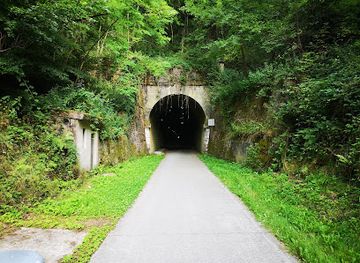 belgium/luxembourg/attraction/piste-cyclable-de-i-attert