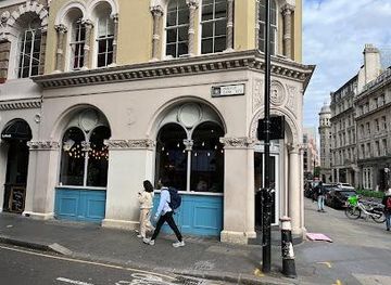 united-kingdom/devon/attraction/philpot-lane-mice-sculpture