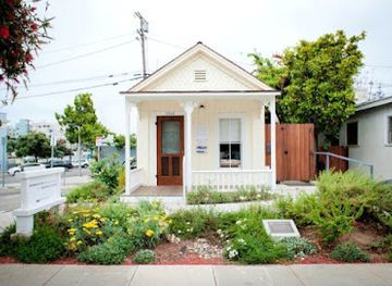 california/santa-monica/attraction/santa-monica-conservancy