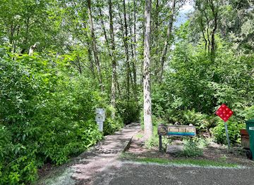 washington/kirkland/attraction/cotton-hill-park