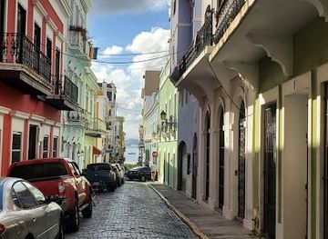 puerto-rico/san-juan-metropolitan-area/attraction/i-tour-puerto-rico