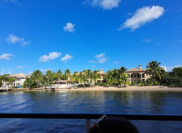 florida/fort-lauderdale-beach/attraction/jungle-queen-riverboat