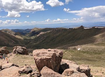colorado/pikes-peak/attraction/devil-s-playground