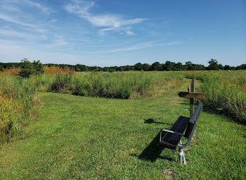 illinois/prairie-state/attraction/ballard-nature-center