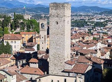 italy/bergamo/attraction/torre-del-gombito