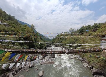 india/tawang/attraction/chagzam-bridge
