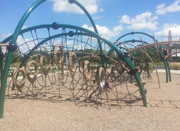 indiana/fishers/attraction/cyntheanne-park