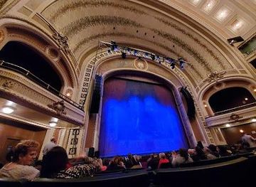 canada/winnipeg/attraction/burton-cummings-theatre