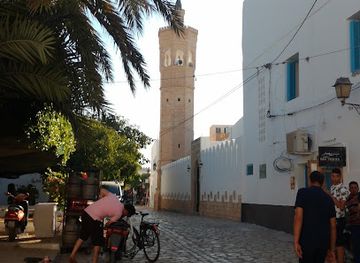 tunisia/the-tell/attraction/place-du-caire
