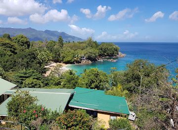 seychelles/victoria/attraction/top-soleil-beach-grill-bar