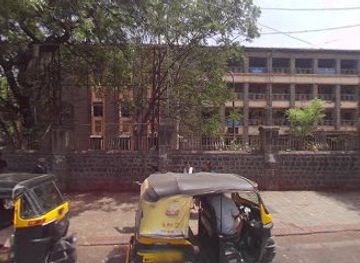 india/pune/attraction/cannonball-tree